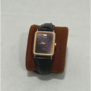 Vintage PULSAR by Seiko V800-5000 Classic Tank Watch – Gold Tone, Black Dial